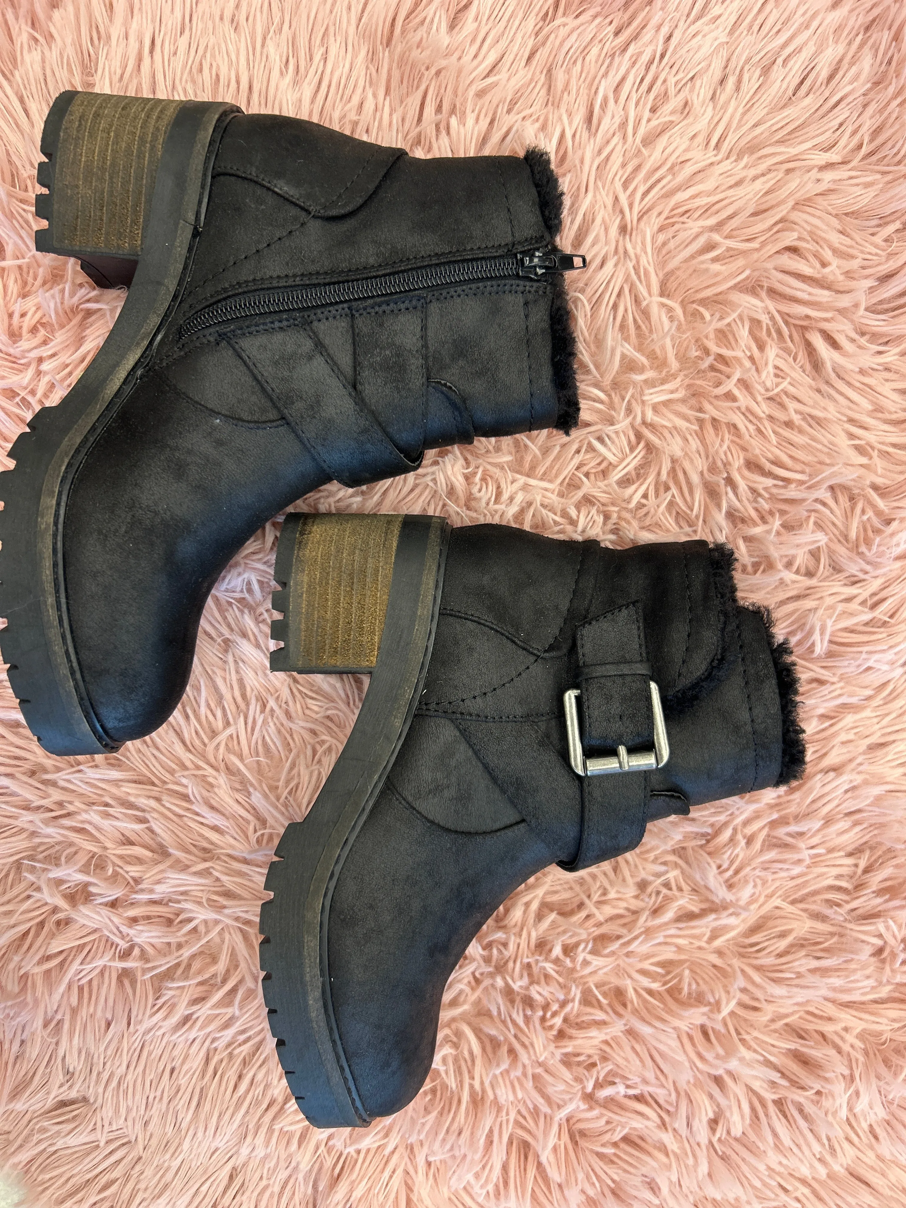 Sinclair Milled Nappa Leather Platform Boots Boots Ankle Heels By Crown Vintage  Size: 6