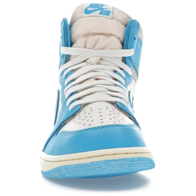 Wedged Sneakers Jordan 1 Retro High OG UNC Reimagined