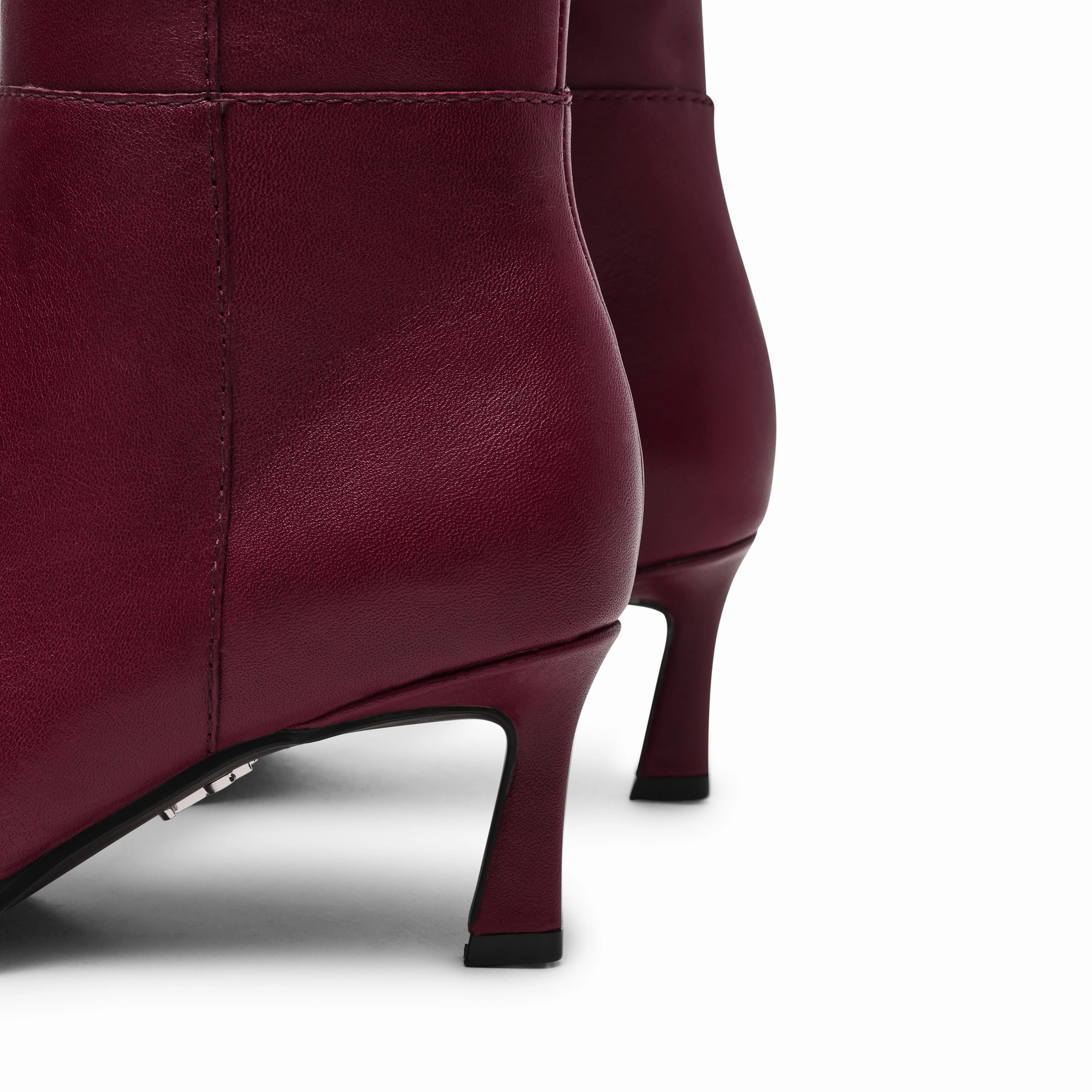 Boots With A Small Heel Lucid Boot BURGUNDY