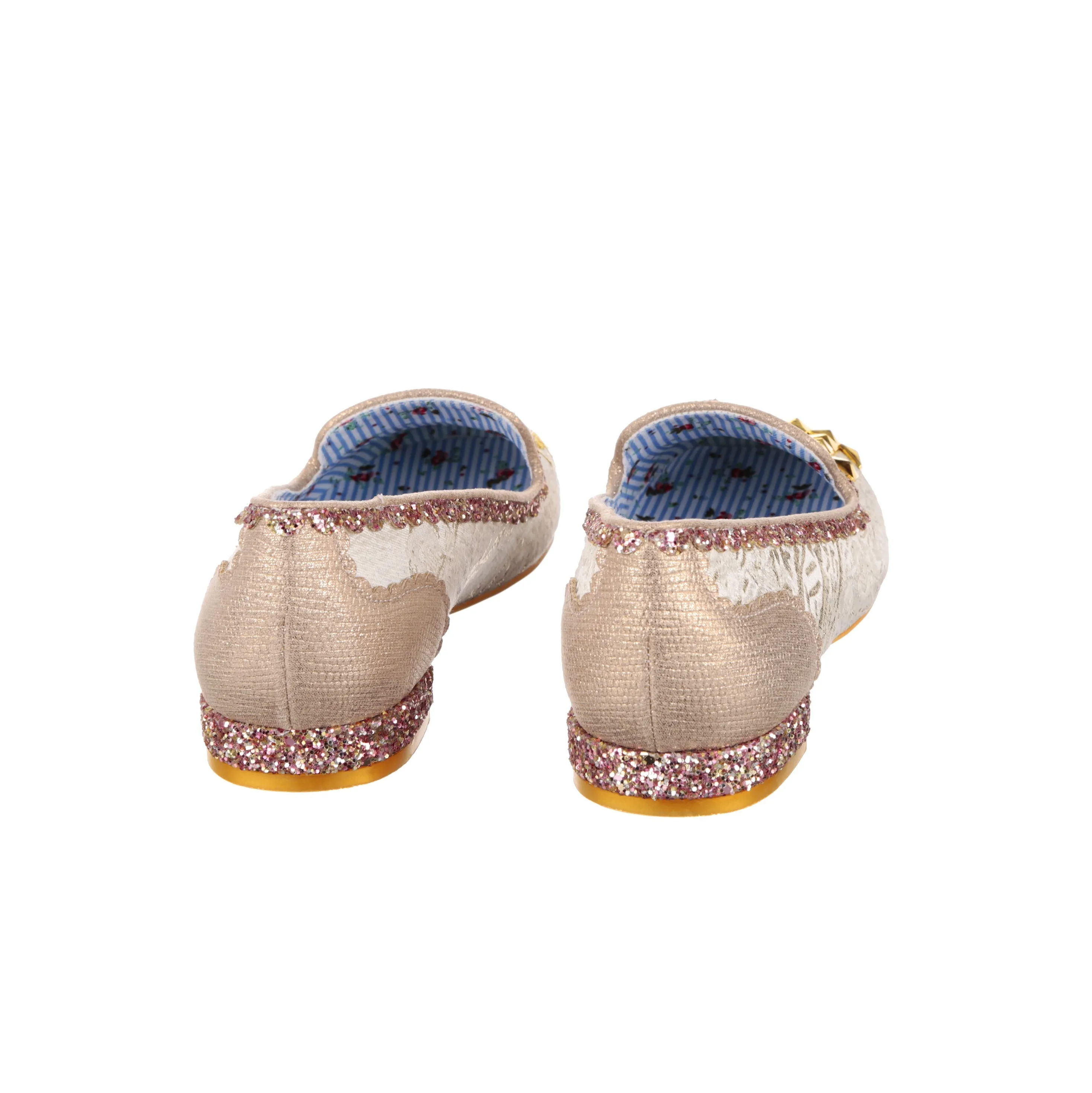 Casual Shoes That Match Everything Luv Ya