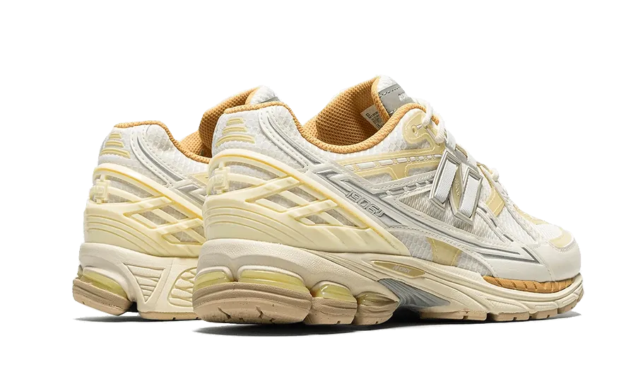 1906 New Balance Black New Balance 1906U Lunar New Year Cream