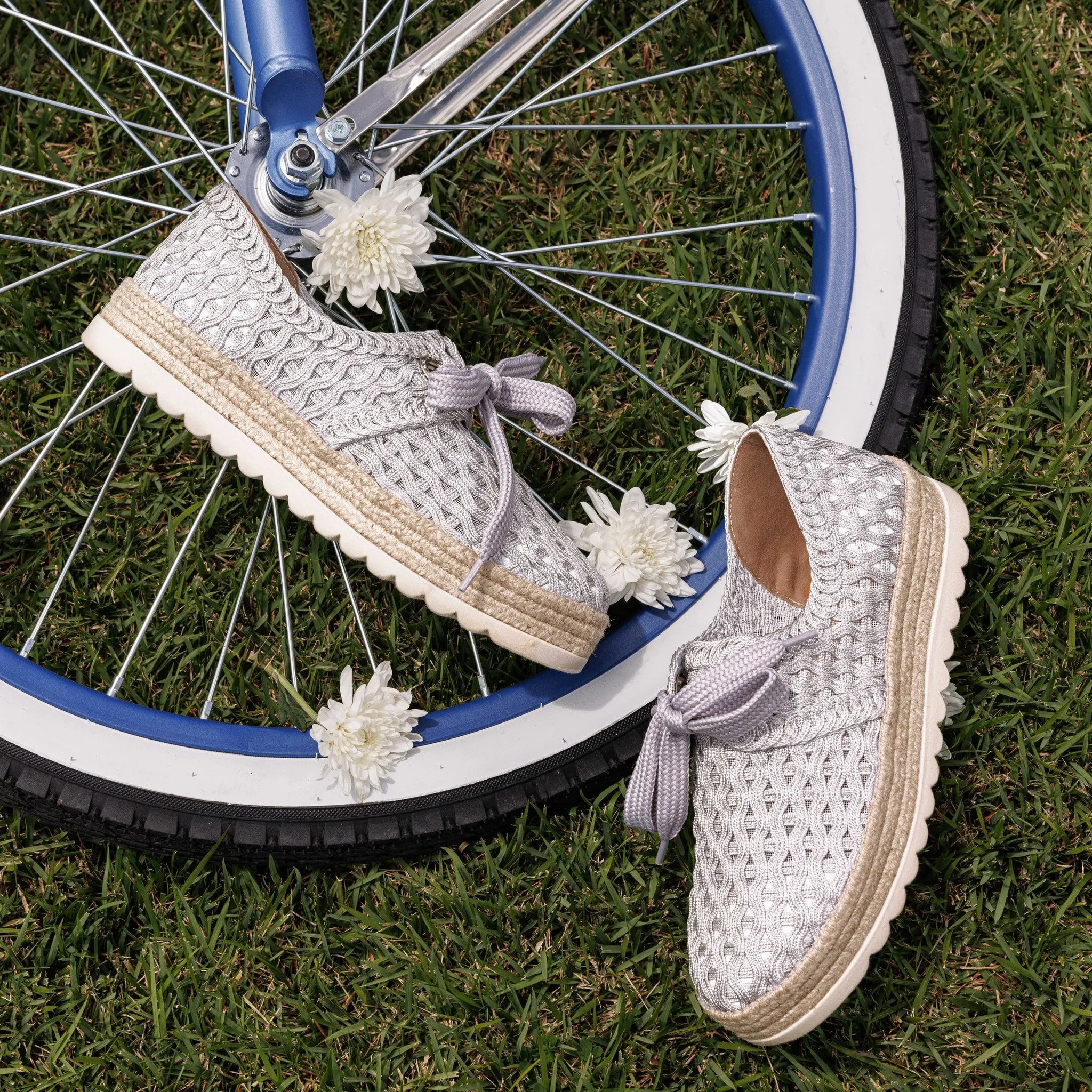 Mairin Silver Weave Casual Loafers