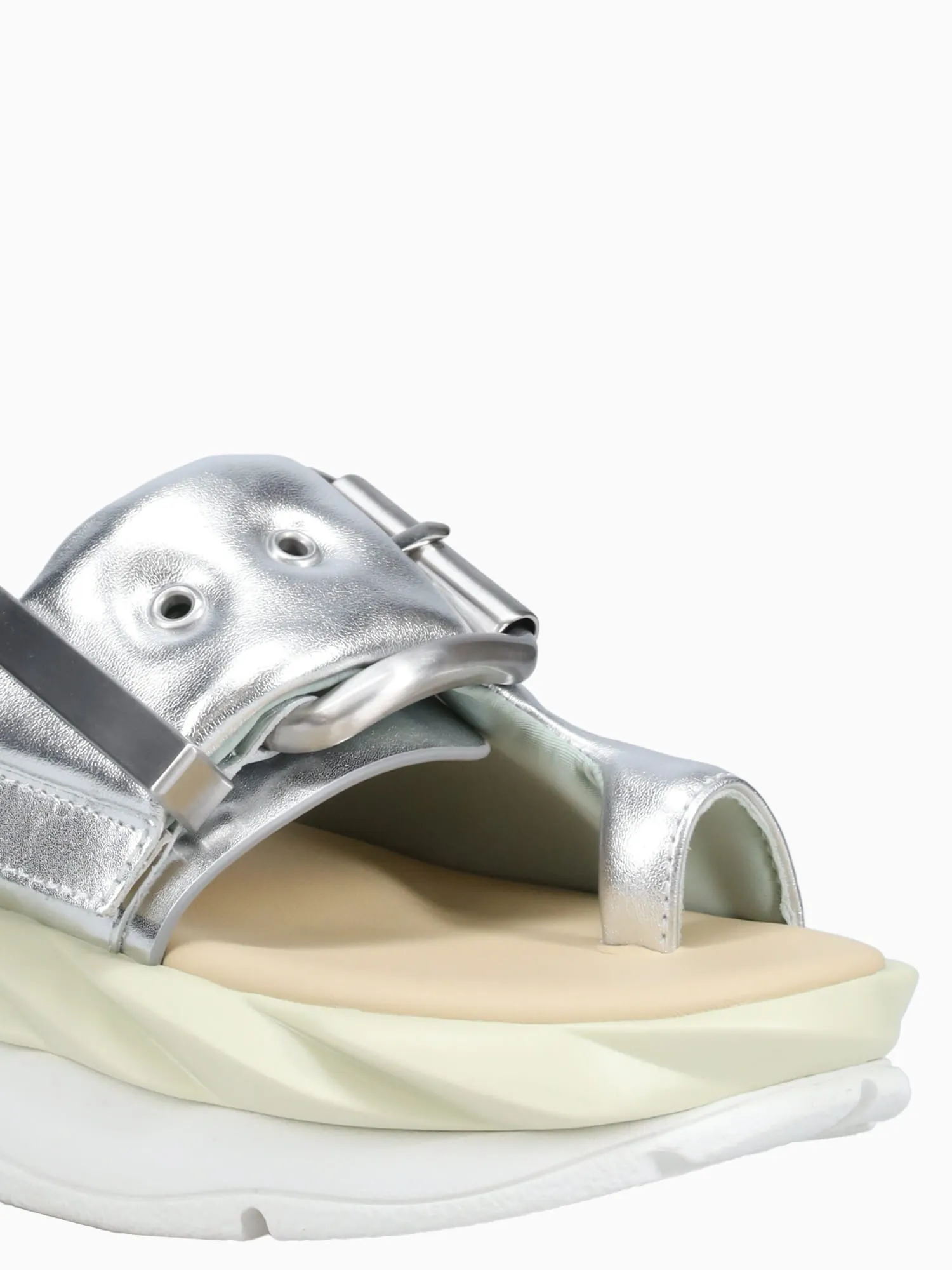 Mellow Glow Silver Metallic Sheep Lea Cushioned Casual Shoes