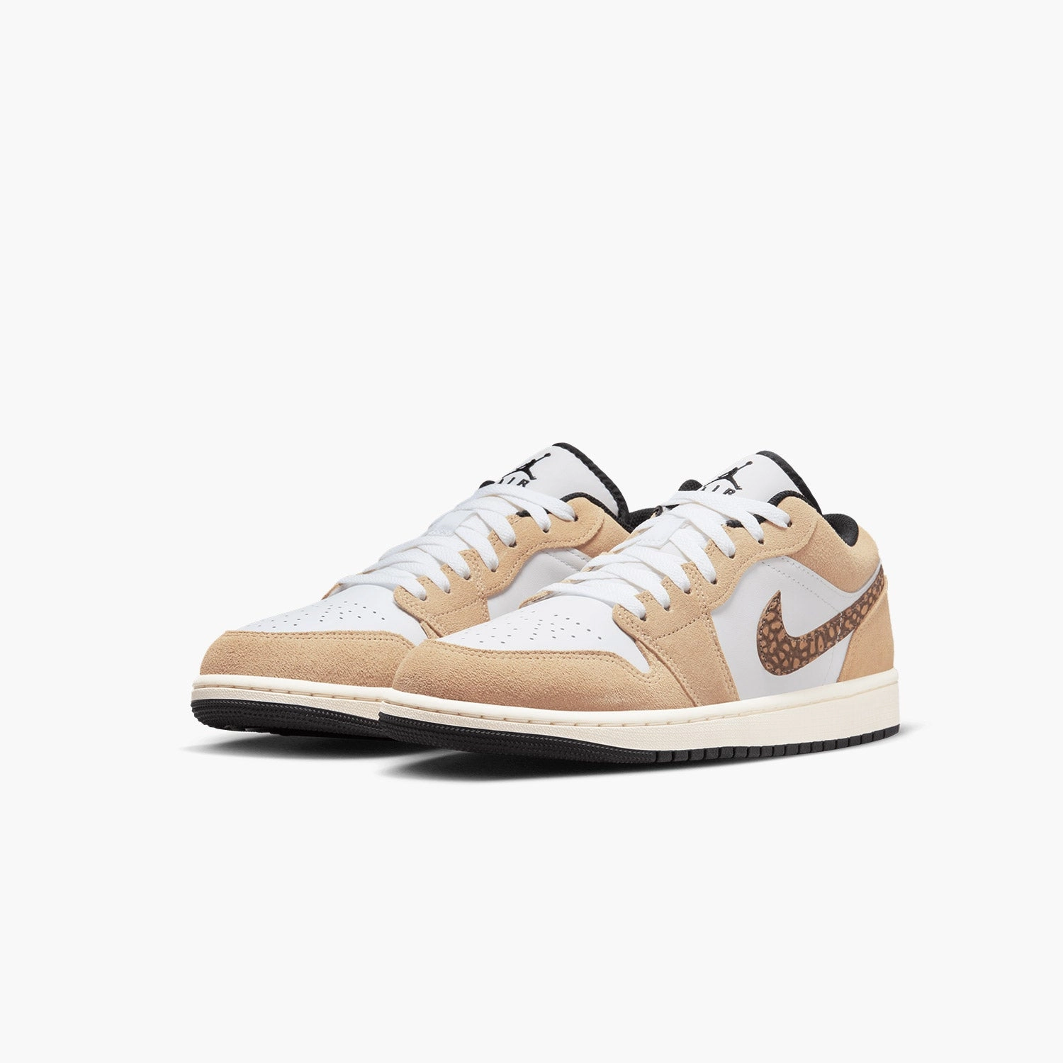 Moschino Sneakers Men's Air Jordan 1 Low SE "Brown Elephant"