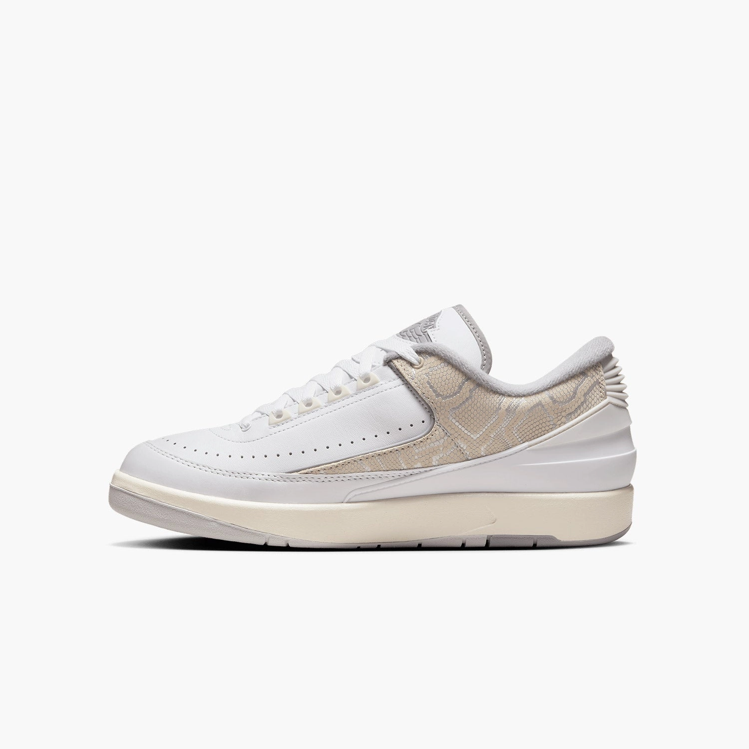 Supination Sneakers Men's Air Jordan 2 Retro Low "Python"