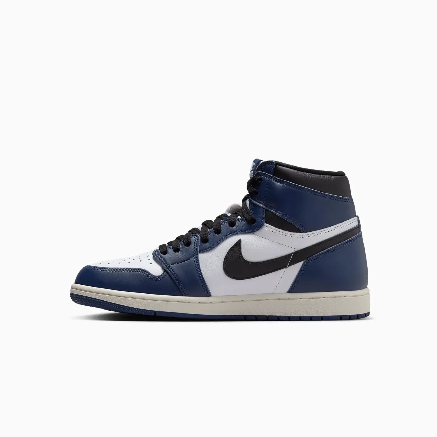 Cloudnova 2 Sneakers Men's Air Jordan 1 Retro High OG "Midnight Navy"