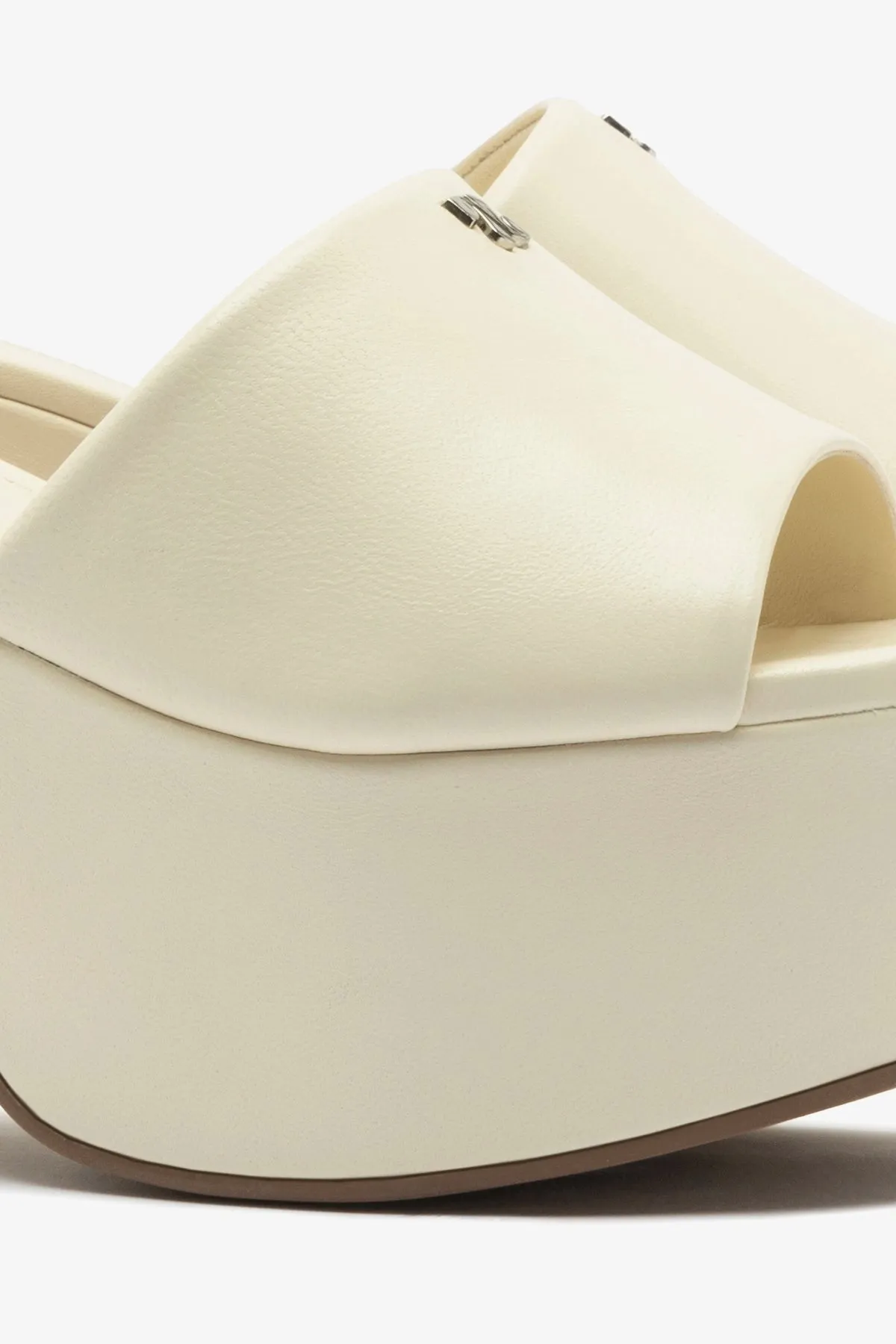 Winter Work Shoes Business Casual Miso Platform Mule In Ivory Leather