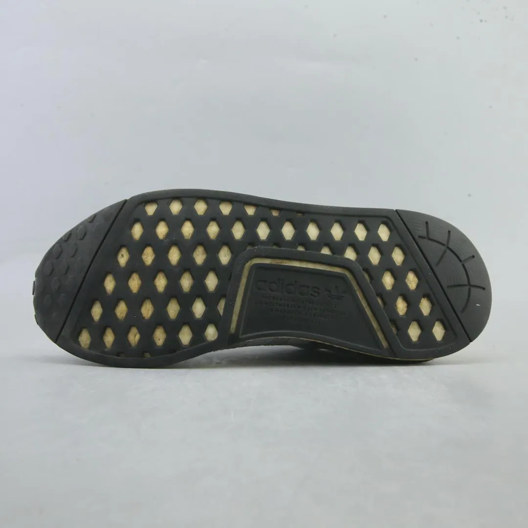 ADIDAS NMD R1 Adidas Shoes With Hearts