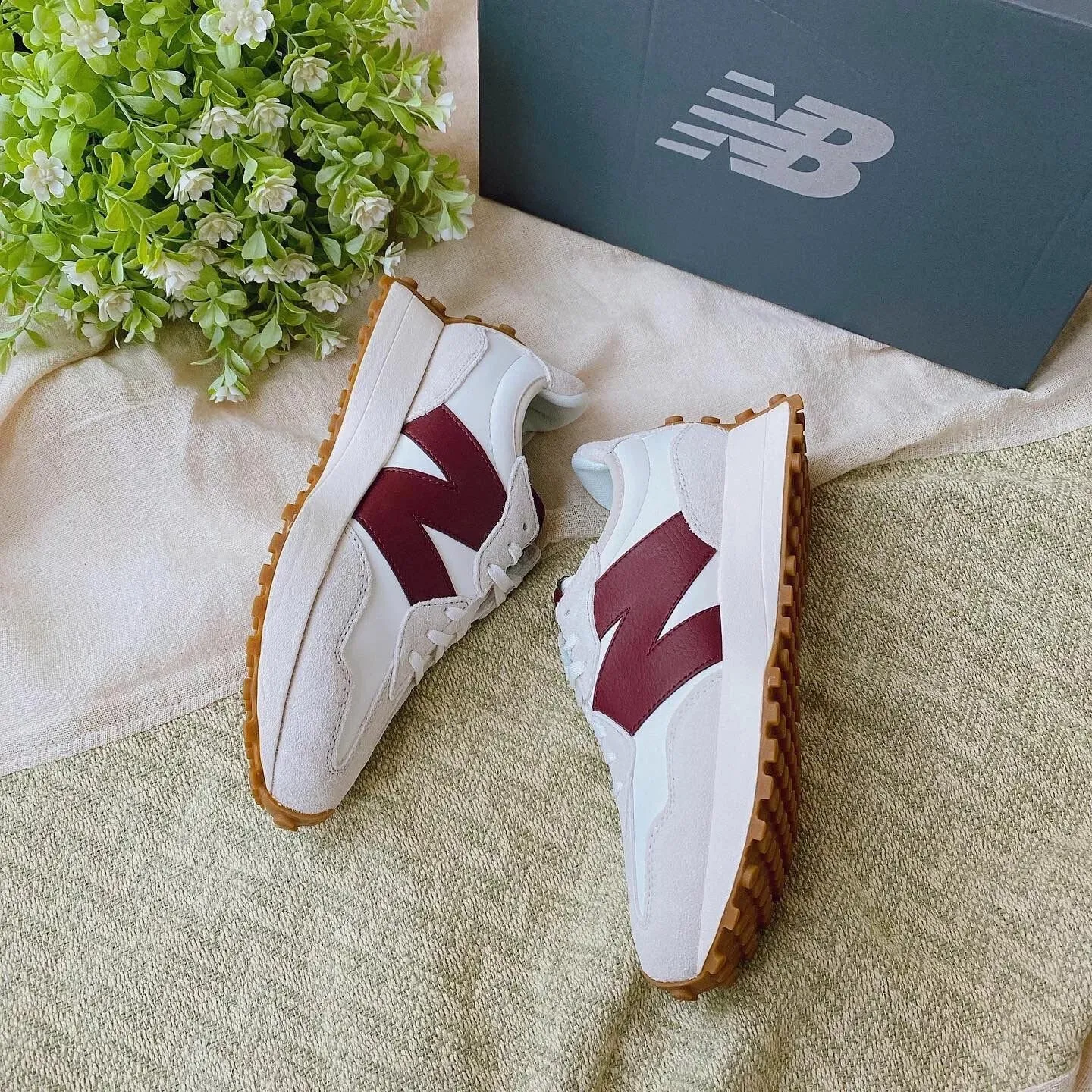 NEW BALANCE 327 | WINE New Balance Webshop