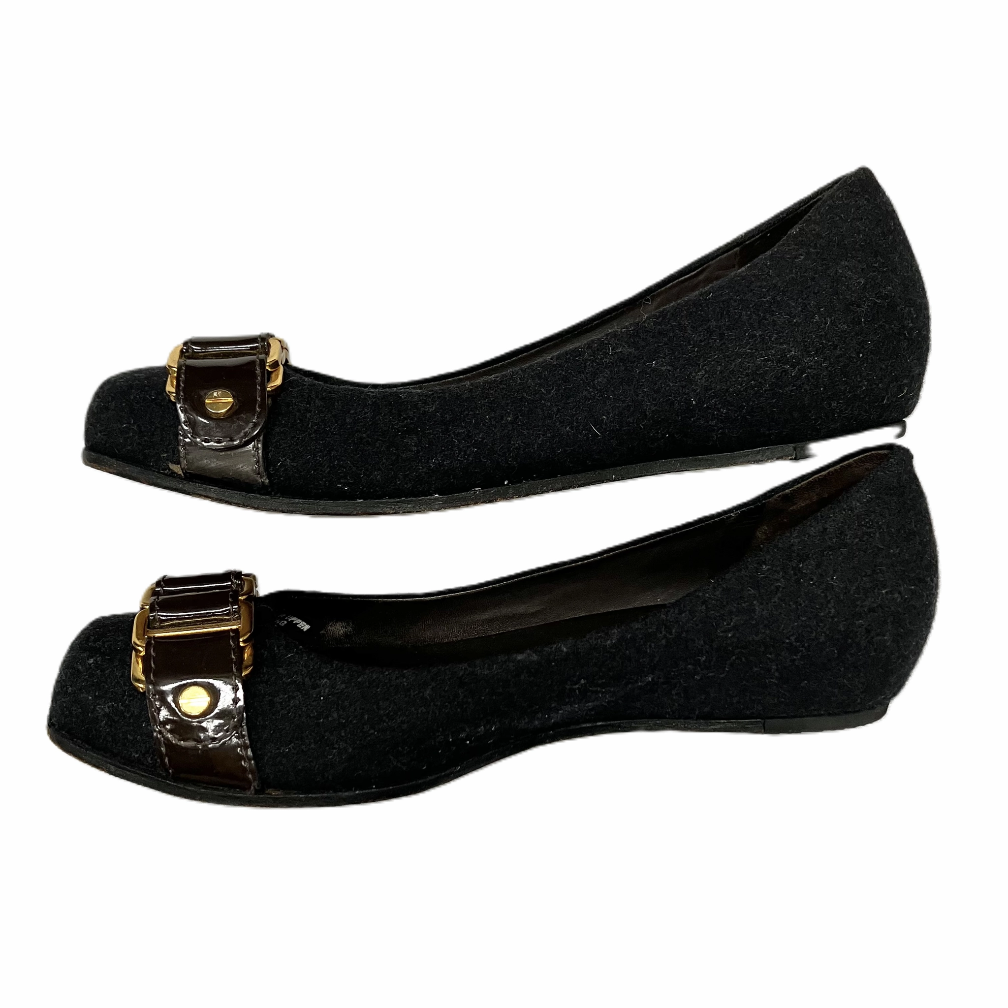 Women Casual Shoes Shoes Designer By Tory Burch In Black & Gold, Size: 9