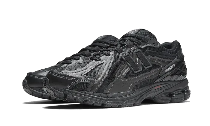 New Balance 574 Nightwatch Green New Balance 1906D Protection Pack Black Leather