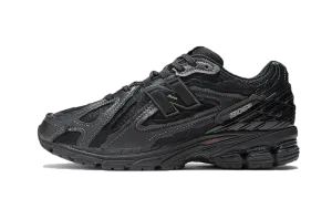 New Balance Sandals Mens New Balance 1906D Protection Pack Black Leather