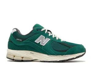 New Balance 2002R Forest Green New Balance Pronation