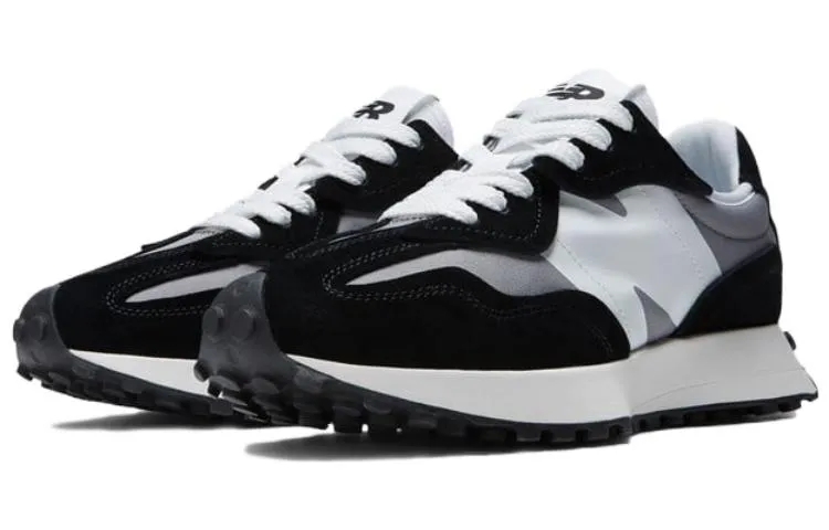 New Balance 327 Black Shadow Grey New Balance 574 Sea Salt Pink