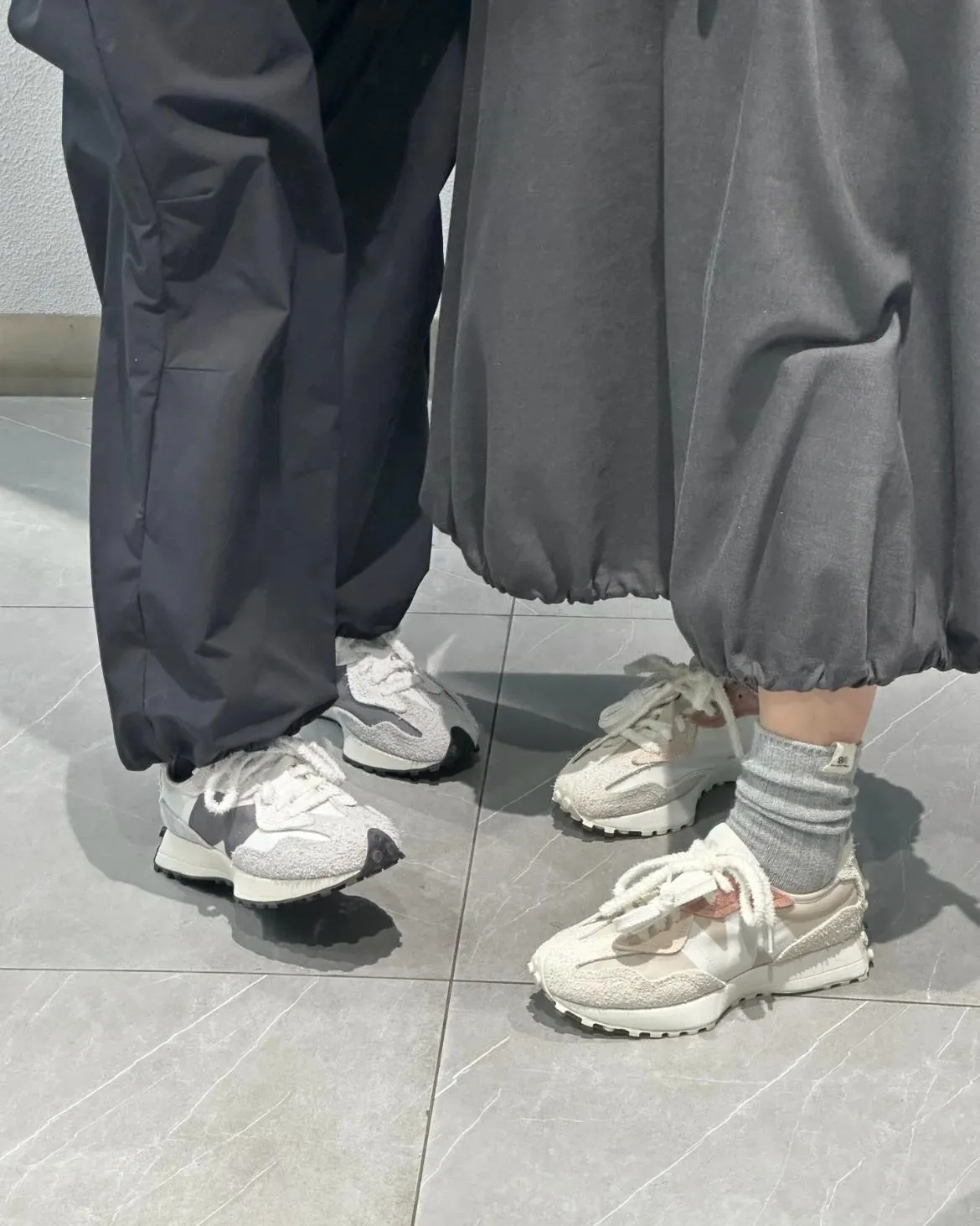 New Balance Green Olive NEW BALANCE 327 | SUMMER ORANGE/GREY