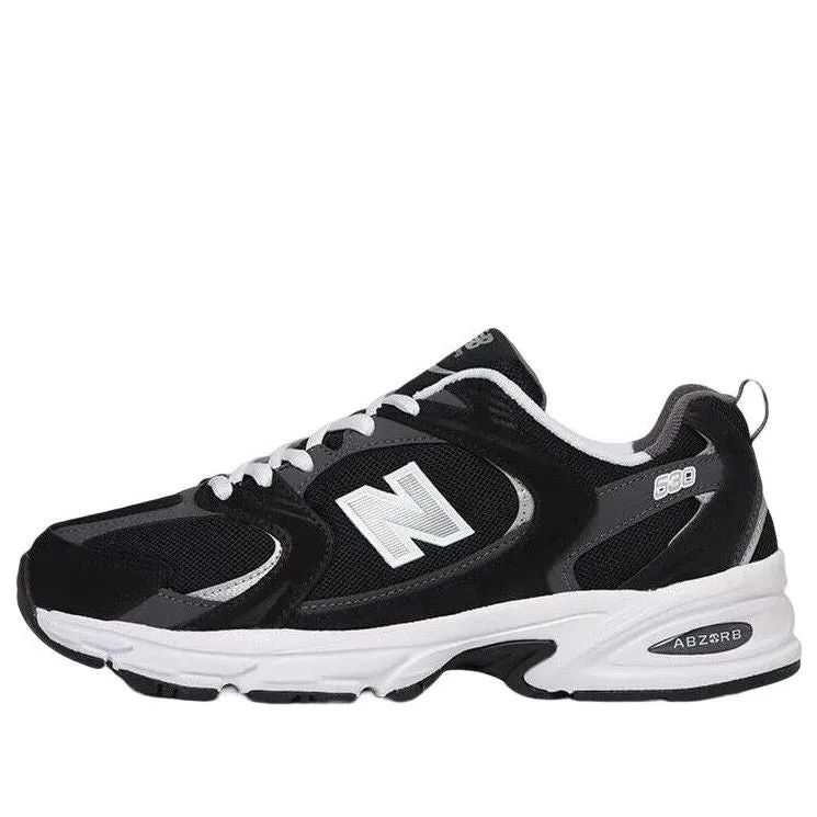 New Balance 9060 Light Grey New Balance 530 Classic Black Grey