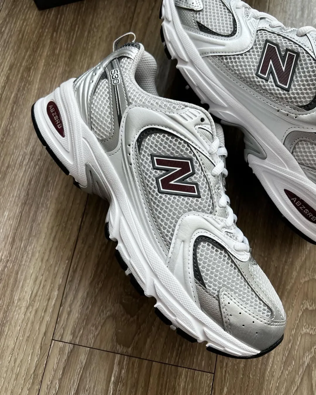 Men's New Balance 550 New Balance 530 Metallic Burgundy MR530GS