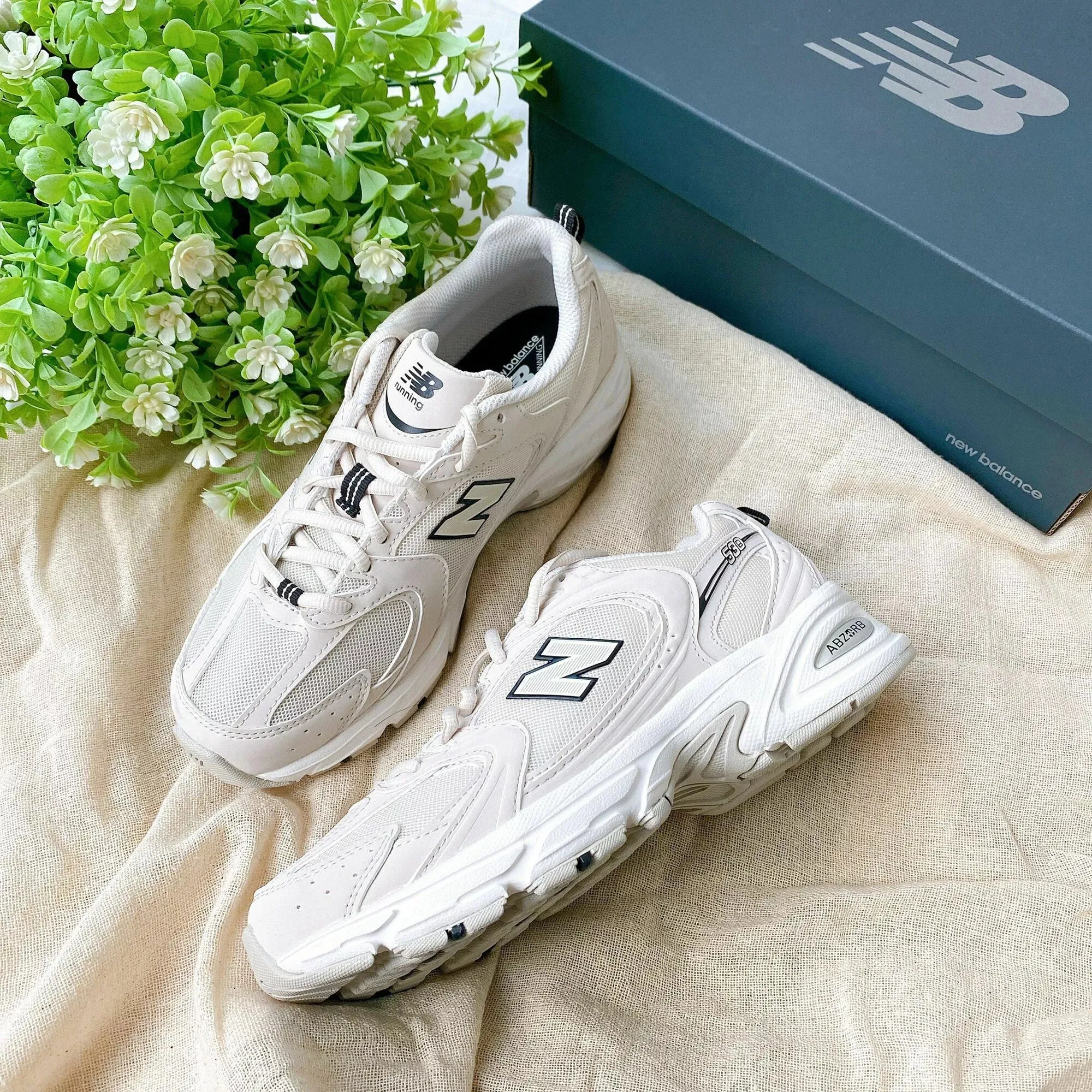 NEW BALANCE 530 | RETRO KHAKI New Balance 1200