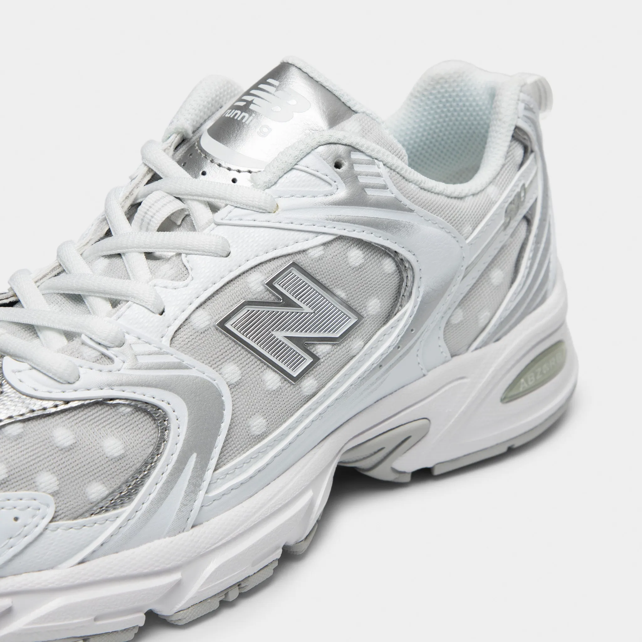 New Balance 530 White / Silver Metallic Famous New Balance