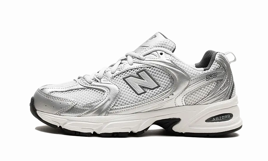 New Balance 530 Grey Matter Silver Metallic New Balance 650 White