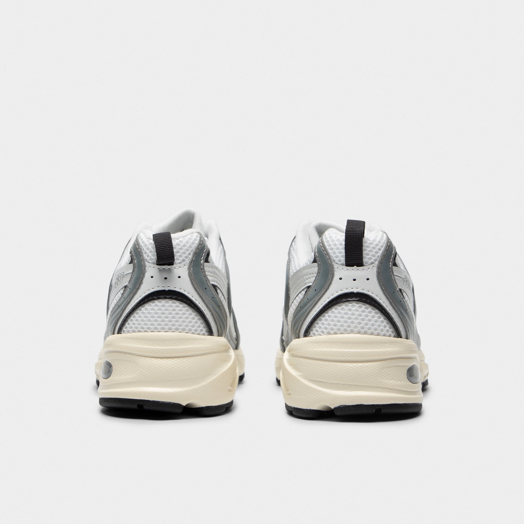 New Balance 1080 V13 Men New Balance 530 Silver Metallic / Black Cement