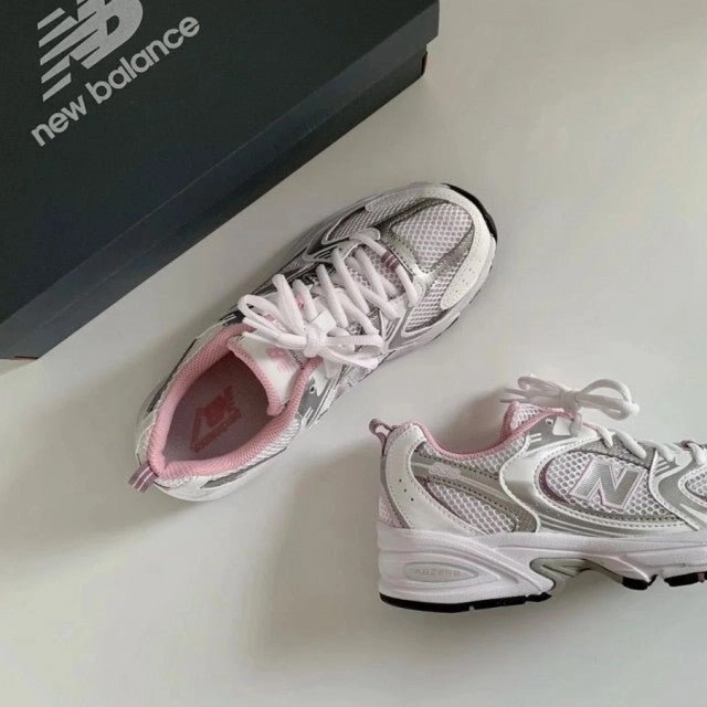 New Balance 327 Linen With Sea Salt NEW BALANCE 530 