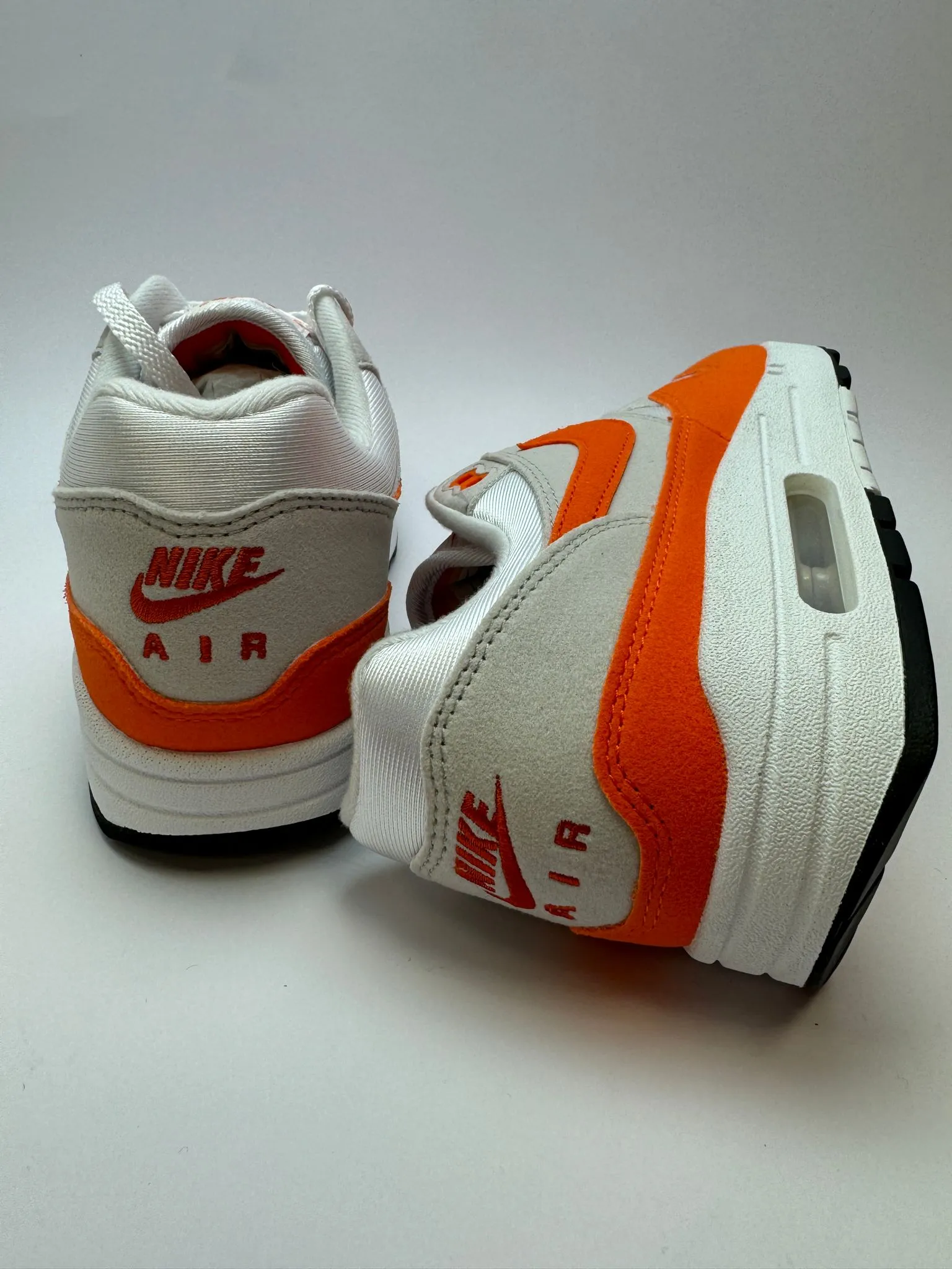 Nike Running Shoes Air Zoom Nike Air Max 1 '87 "Safety Orange"