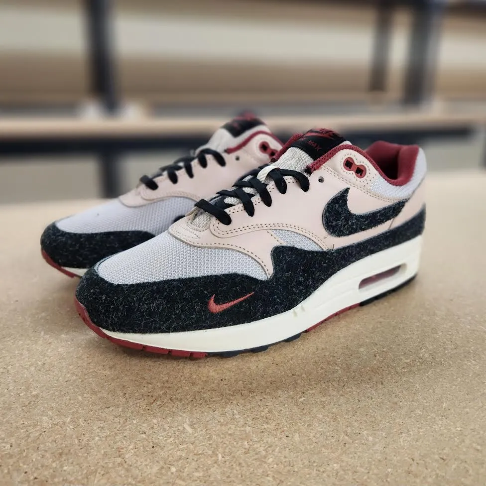 NIKE AIR MAX 1 PRM 'KEEP RIP'N' Nike Shoes With Flames