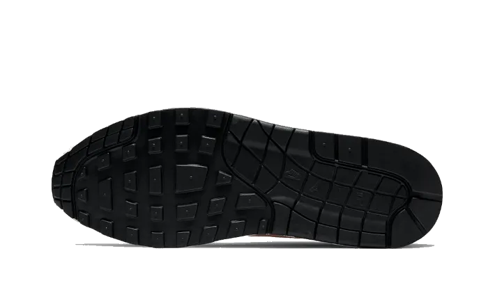 Nike Air Max 1 Strawberry Lemonade (2020) Nike Quest Shoes