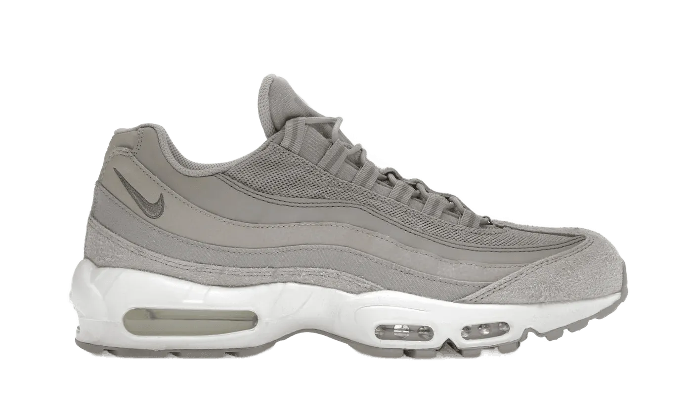 Nike Air Max 95 SE Cobblestone Tiger Woods Golf Shoes Nike