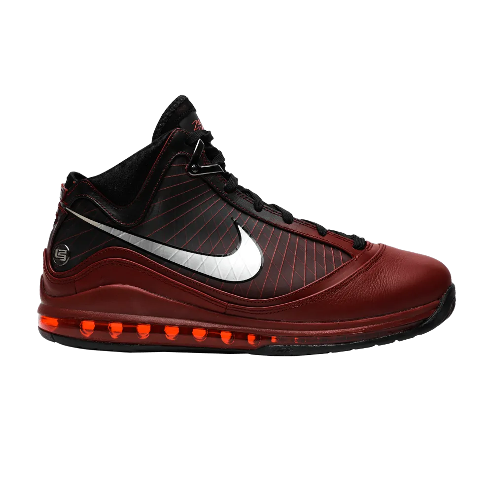 Nike Air Max Lebron 7 Retro QS Christmas Laceless Nike Running Shoes