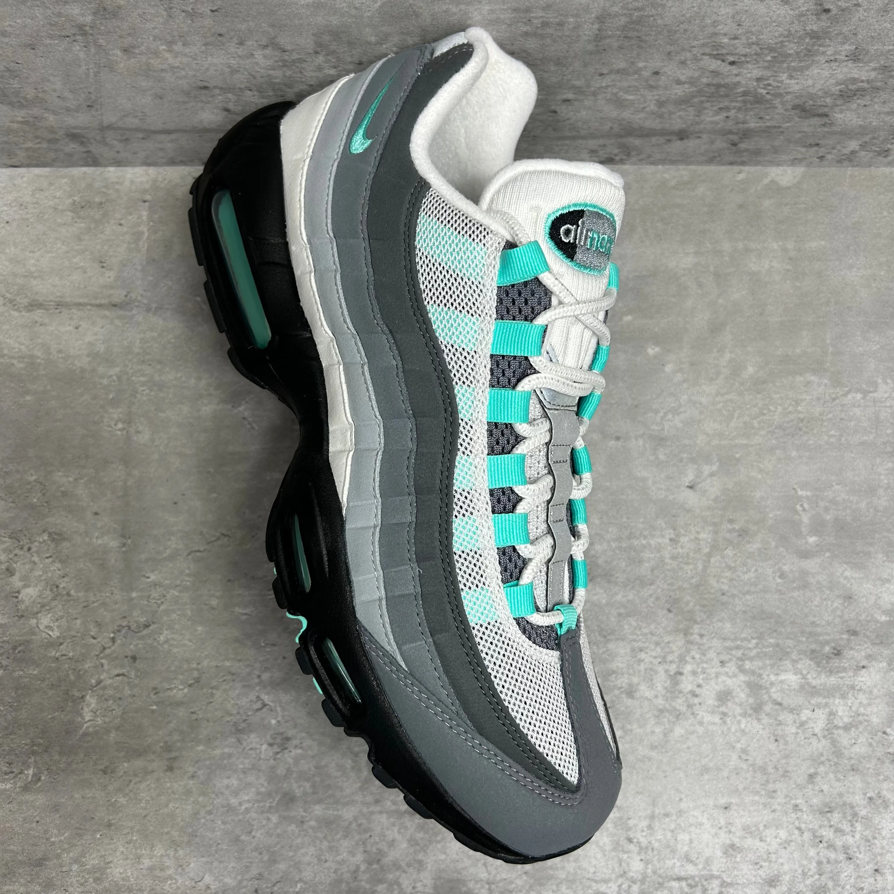 Nike Smiley Face Shoes Nike Airmax 95 Hyper Turquoise