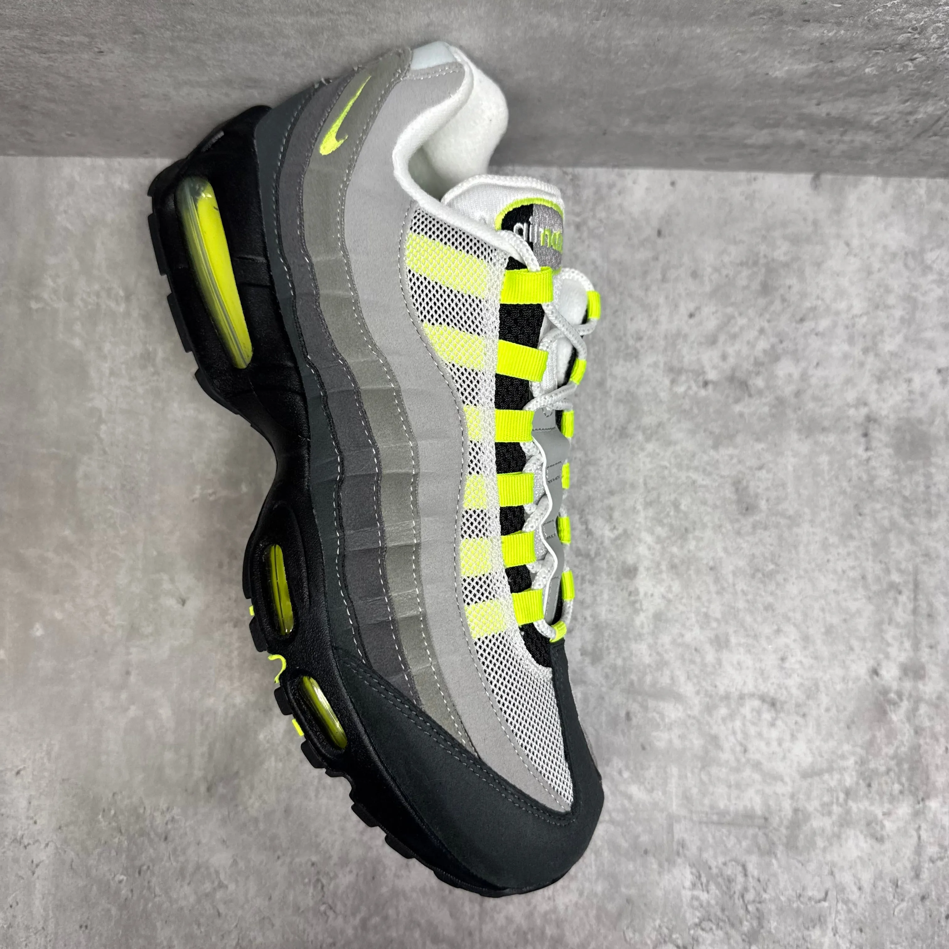 Nike Airmax 95 Neon 2025 Nike Indoor Soccer Turf Shoes