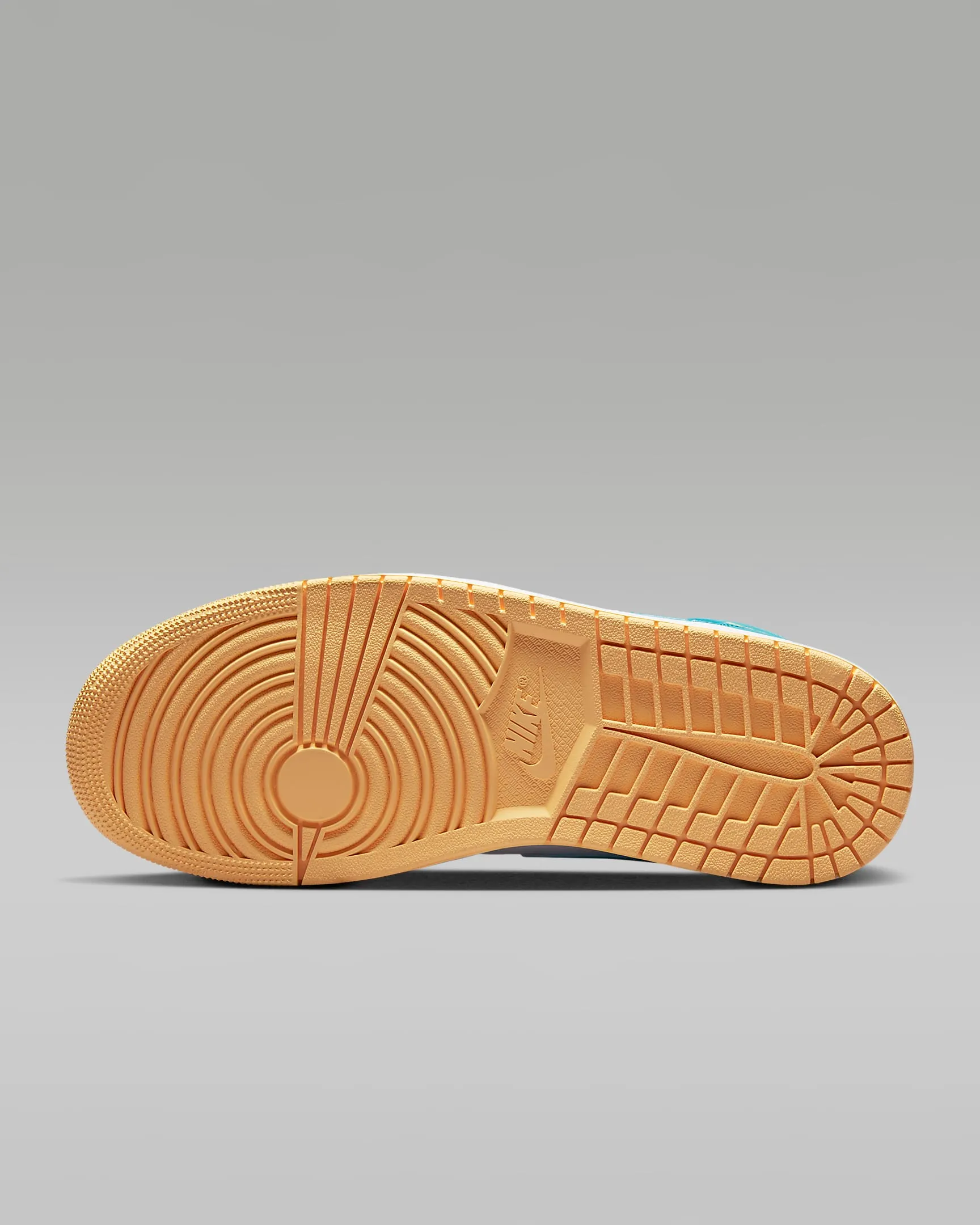 Sneakers With Jeans Nike Men's Air Jordan 1 Mid Shoes - Aquatone / White / Celestial Gold