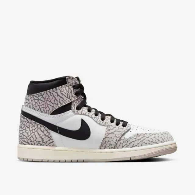 Used Sneakers Nike Men's Air Jordan 1 Retro OG Shoes - Tech Grey / Muslin / Black / White