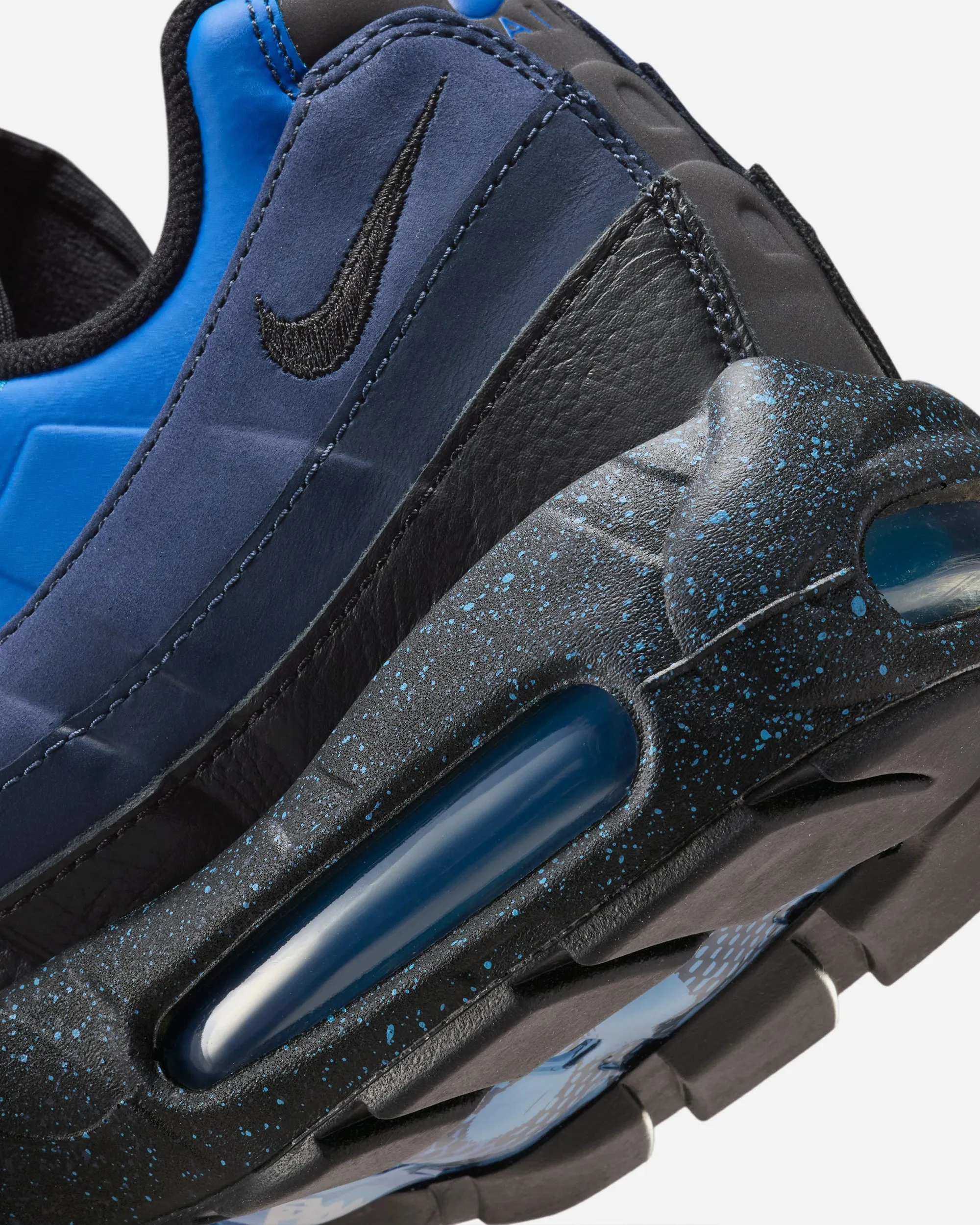 Nike Youth Volleyball Shoes NIKE AIR MAX 95 SP