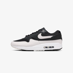 Nike Street Shoes NIKE AIR MAX 1 ESSENTIAL