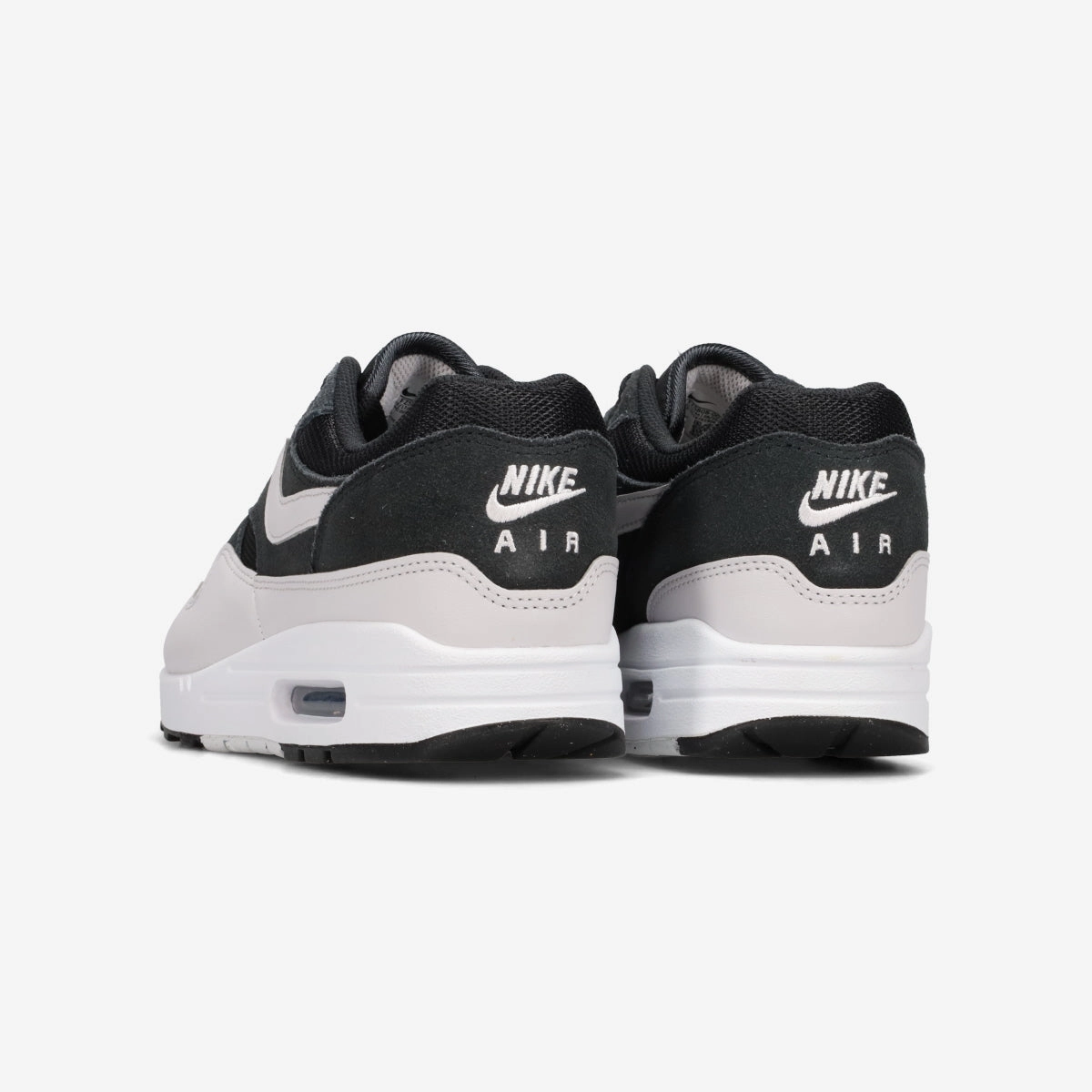 Nike Shoes Mags NIKE AIR MAX 1 ESSENTIAL