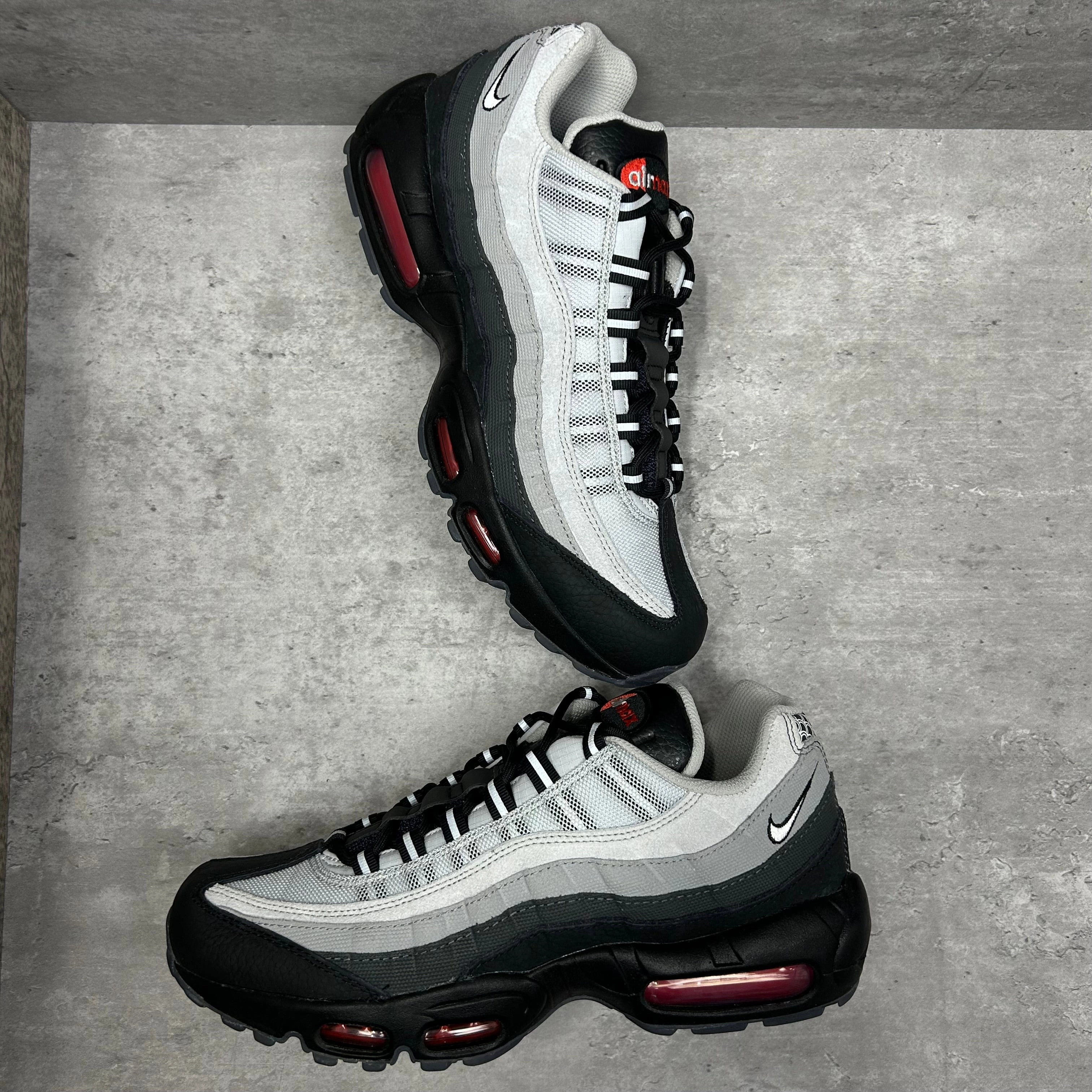 Nike Flex Shoe Nike Air Max 95 Koi Fishscale