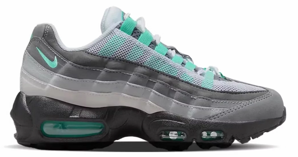 NIKE AIR MAX 95 TURQUOISE (JUNIORS) Basketball Shoes Nike