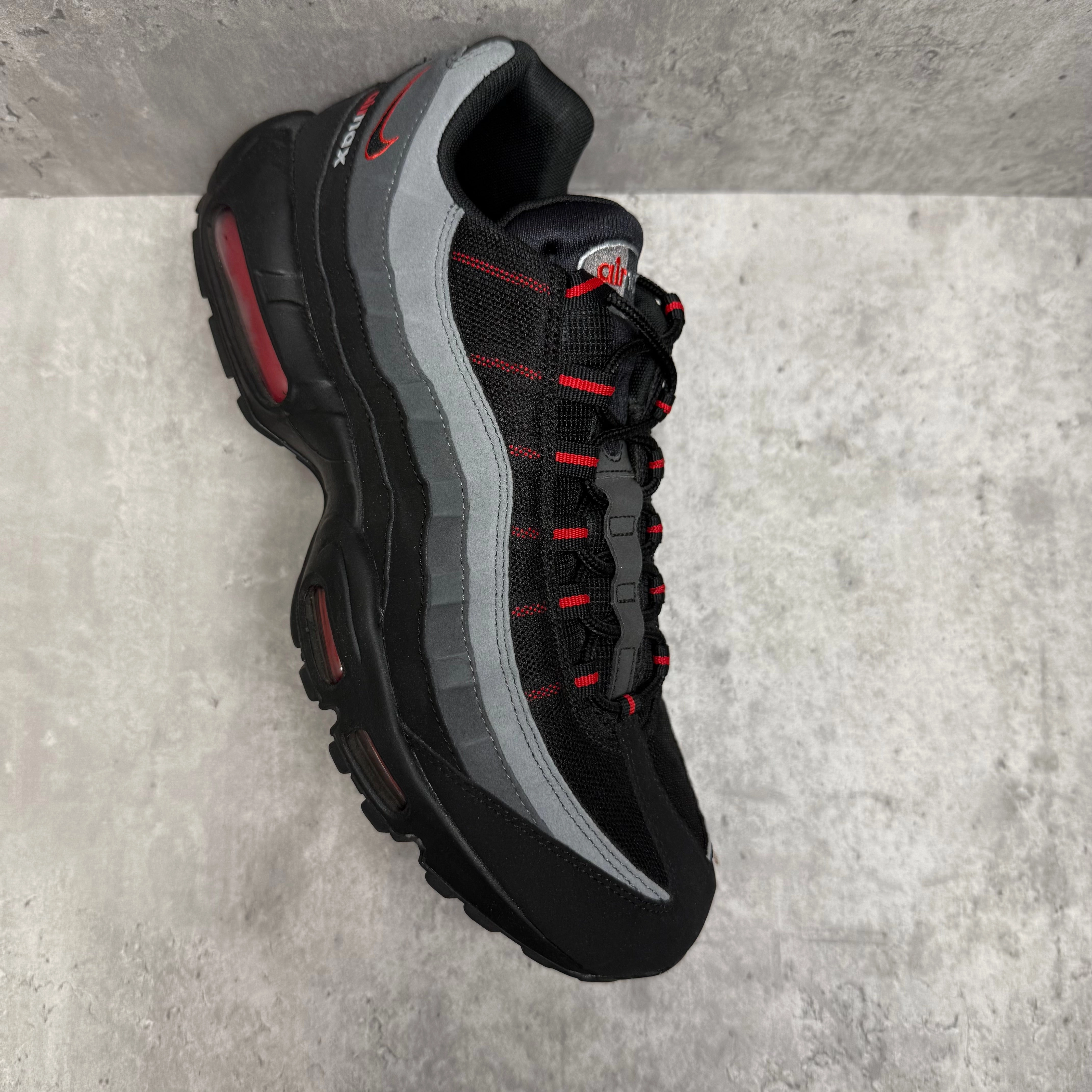 Nike Airmax 95 Retro Logo Chilli Shoes High Tops Nike