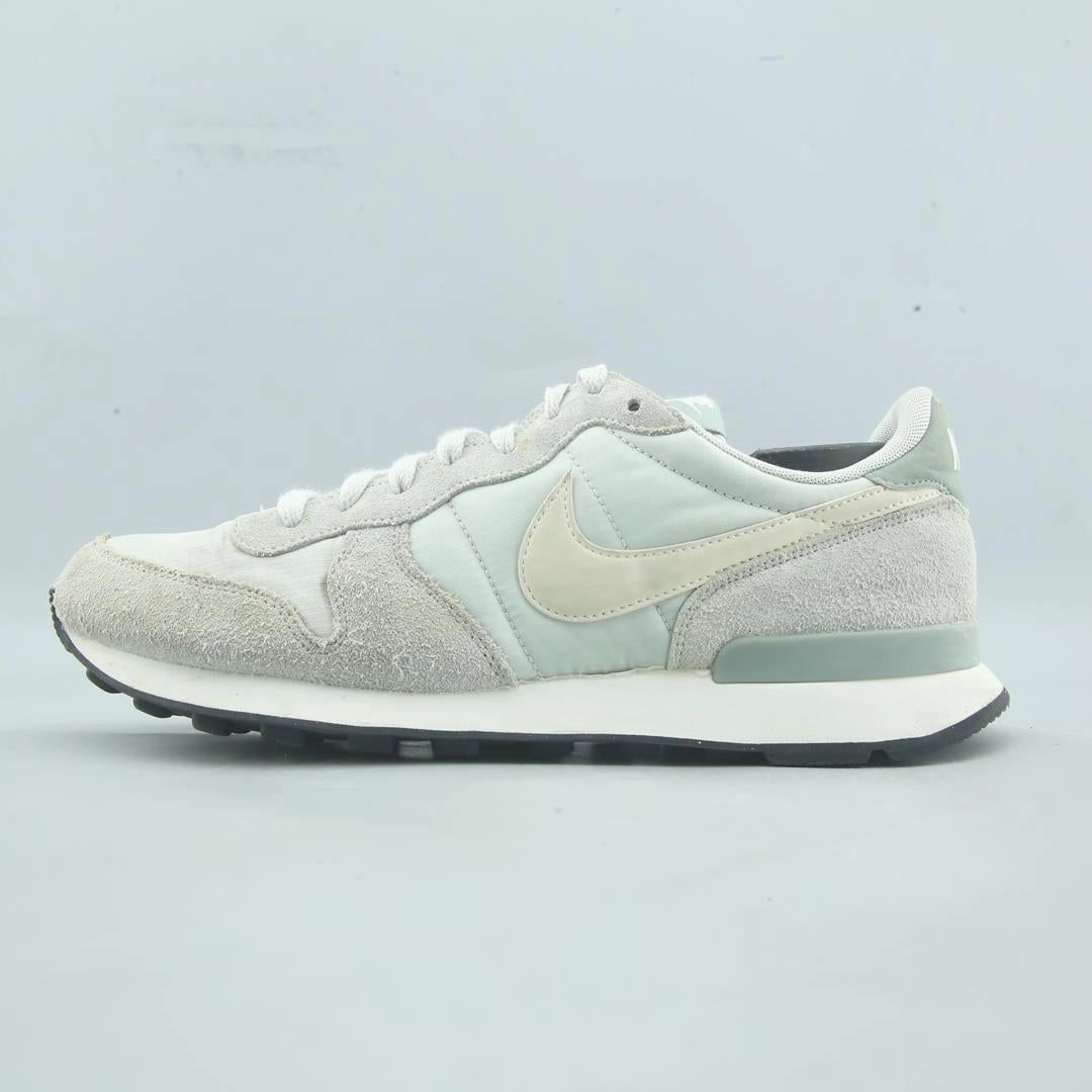 NIKE INTERNATIONALIST Nike Sb Dunk Low Pro Sb Skate Shoes