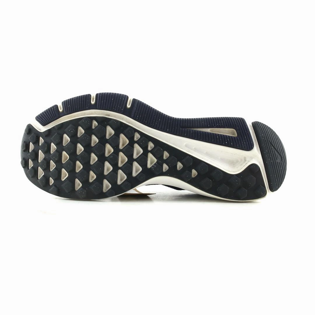 NIKE QUEST Nike Shoes Star