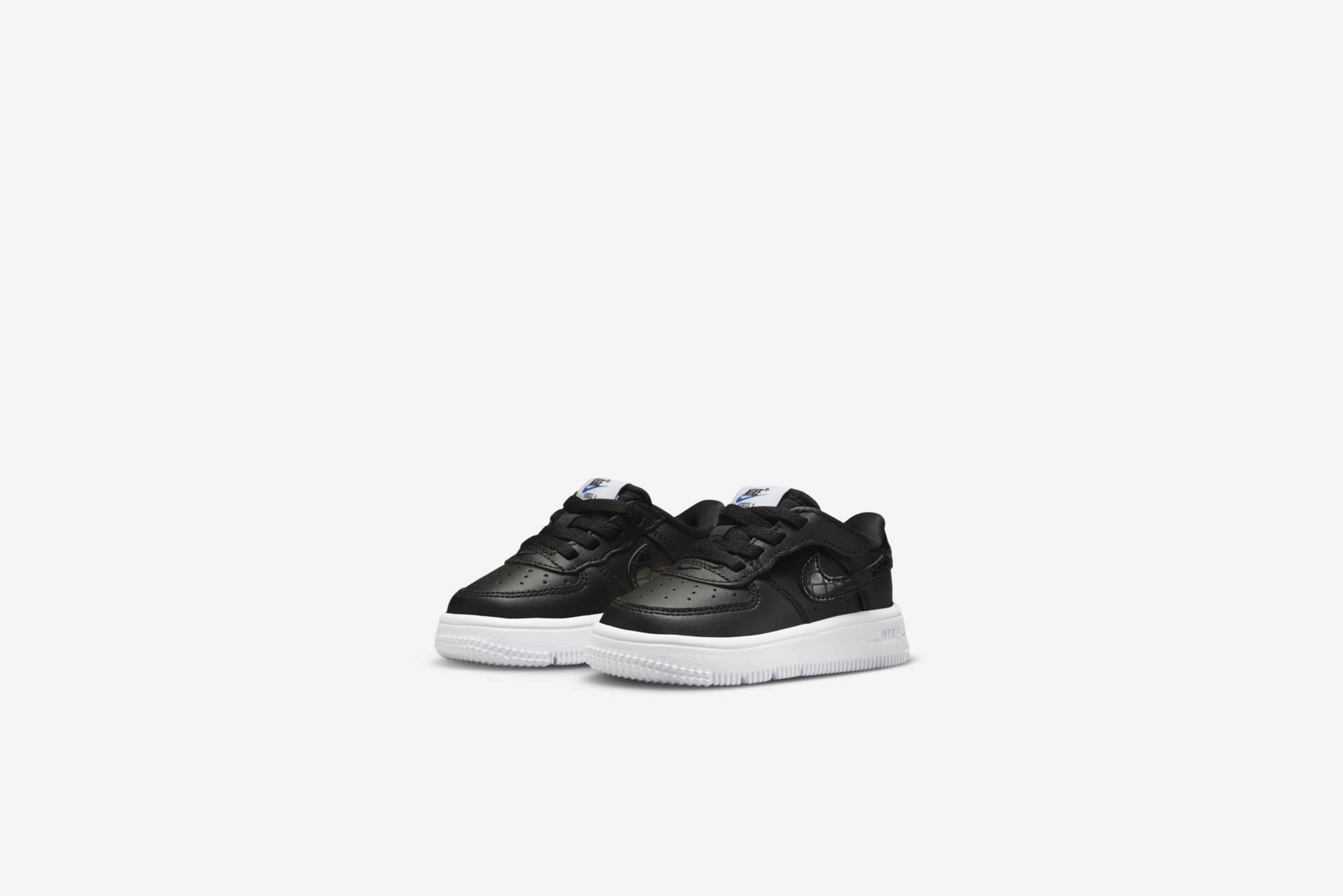 Nike Running Shoe Guide Nike "Force 1 Low LV8 EasyOn" TD - Black / Black / White