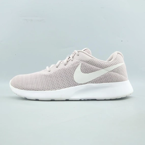 NIKE TANJUN Forrest Gump Nike Shoe