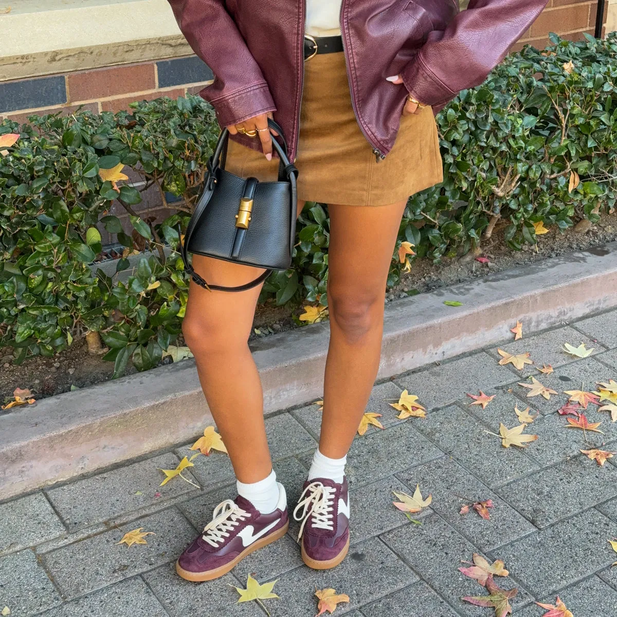 Made Shoes Sneakers NOTICE SNEAKERS CRANBERRY SUEDE