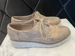 (8) Lace Up Shoes Fall Shoes