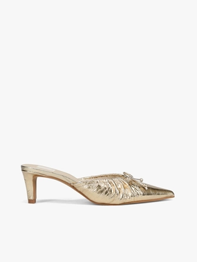 On Cloud Casual Shoes Kairi Mid Gold Distressed Leather