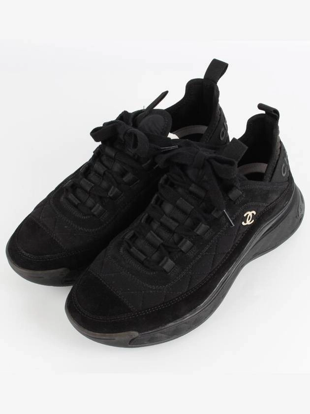 Mixed fiber black quilted gold sneakers 39 260 Chanel Wide Width Slip On Sneakers