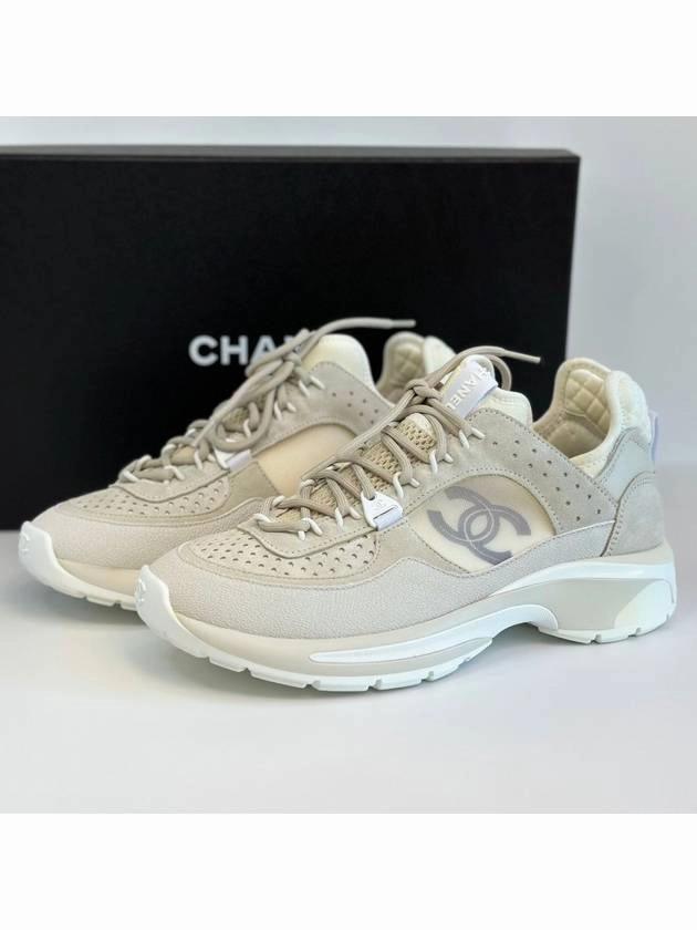 New Sneakers Shoes CC Logo  Fabric Suede Calfskin Mesh Low Top Sneakers White Chanel